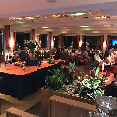 דיסלדורף Hotel Rheinterrasse Benrath מראה חיצוני תמונה