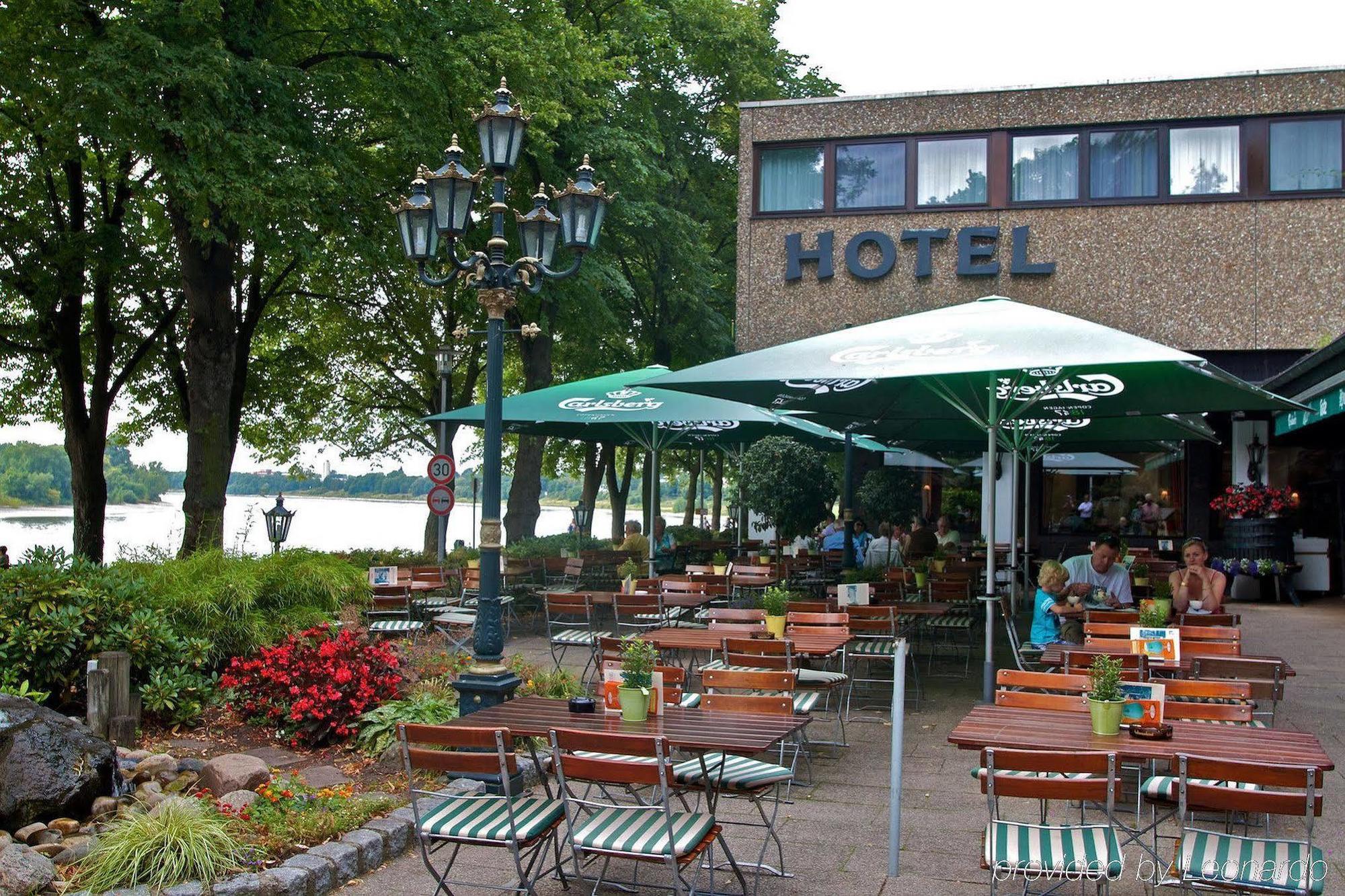 דיסלדורף Hotel Rheinterrasse Benrath מראה חיצוני תמונה